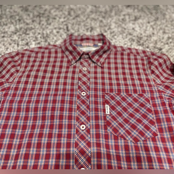 Plaid Red, Blue & White Long-Sleeve Button Down - Picture 4 of 9